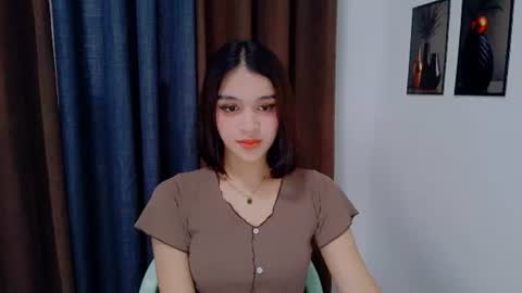 Snapshot of lux_white chatting on July 2026 11:51:01 PM queen lux online show from July 2026 11:51:01 PM