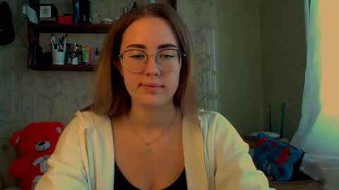 Katie online show from November 2025 10:59:01 AM