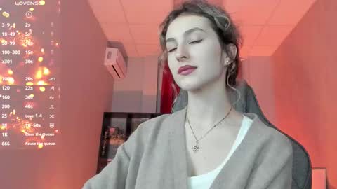 Ray online show from November 2025 02:44:01 AM