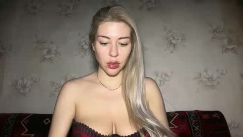 LuxSonyaStar online show from February 2026 12:58:02 PM