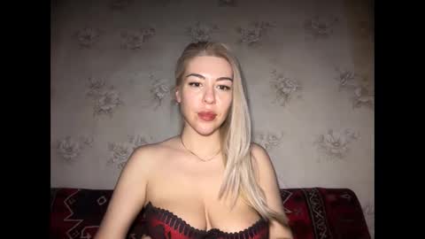Snapshot of luxsonyastar chatting on May 2026 08:50:02 PM LuxSonyaStar online show from May 2026 08:50:02 PM