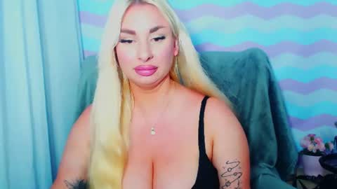 Snapshot of luxuriaaa chatting on July 2026 08:14:01 PM Luxuriaa online show from July 2026 08:14:01 PM