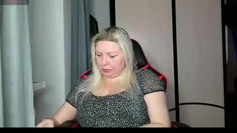 Luxury White online show from January 2025 07:10:01 PM