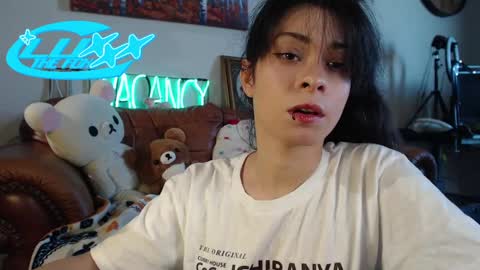 LuxxxTheFox online show from September 2025 10:21:02 PM