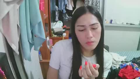 Snapshot of luxy27 chatting on November 2025 03:55:01 PM nikke online show from November 2025 03:55:01 PM