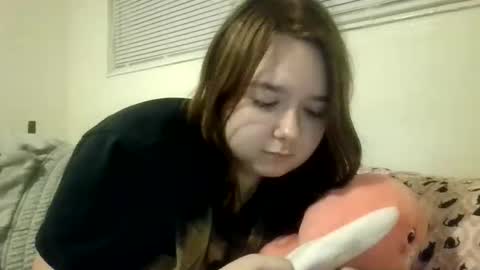 luyn01 online show from September 2025 06:34:01 AM