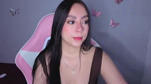 Snapshot of lya_levine chatting on October 2025 09:38:02 AM Lya online show from October 2025 09:38:02 AM