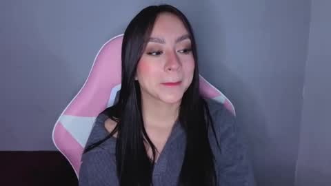 Snapshot of lya_levine chatting on October 2025 11:18:02 AM Lya online show from October 2025 11:18:02 AM