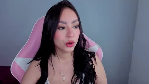 Snapshot of lya_levine chatting on October 2025 05:34:01 PM Lya online show from October 2025 05:34:01 PM