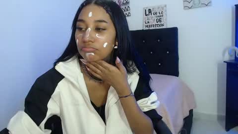 Snapshot of lyam_ebony chatting on February 2026 09:40:02 PM lyam_ebony online show from February 2026 09:40:02 PM