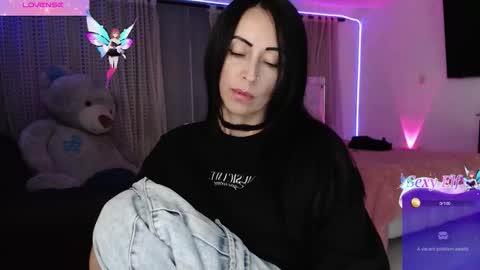 Snapshot of lyann_ chatting on February 2026 05:39:02 AM Lyann online show from February 2026 05:39:02 AM