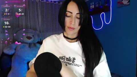 Snapshot of lyann_ chatting on July 2026 03:45:01 AM Lyann online show from July 2026 03:45:01 AM
