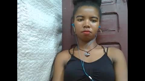 Snapshot of lydialarin chatting on February 2025 10:27:02 AM Lydiah online show from February 2025 10:27:02 AM