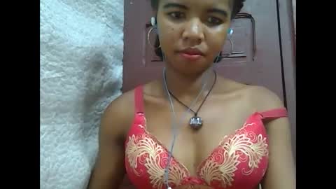 Snapshot of lydialarin chatting on February 2025 11:55:01 AM Lydiah online show from February 2025 11:55:01 AM