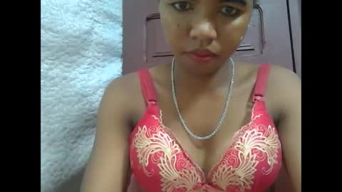 Snapshot of lydialarin chatting on February 2025 12:59:02 PM Lydiah online show from February 2025 12:59:02 PM