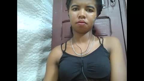 Snapshot of lydialarin chatting on February 2025 09:05:02 PM Lydiah online show from February 2025 09:05:02 PM