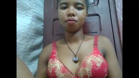 Snapshot of lydialarin chatting on February 2025 07:04:02 PM Lydiah online show from February 2025 07:04:02 PM