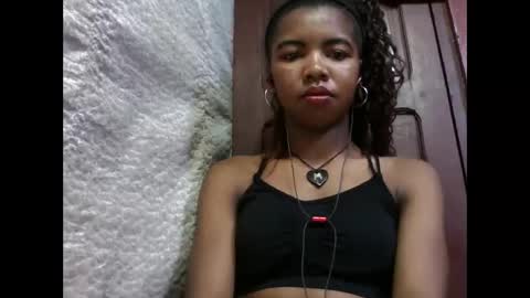 Snapshot of lydialarin chatting on September 2025 05:18:02 AM Lydiah online show from September 2025 05:18:02 AM