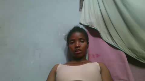 Snapshot of lydie856696 chatting on April 2026 08:23:01 AM lydie856696 online show from April 2026 08:23:01 AM