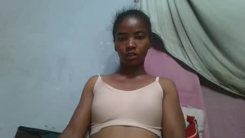 Snapshot of lydie856696 chatting on April 2026 02:27:02 AM lydie856696 online show from April 2026 02:27:02 AM