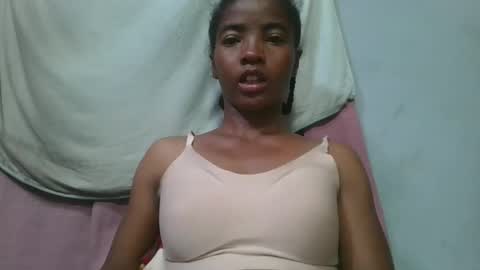 Snapshot of lydie856696 chatting on April 2026 04:33:02 PM lydie856696 online show from April 2026 04:33:02 PM