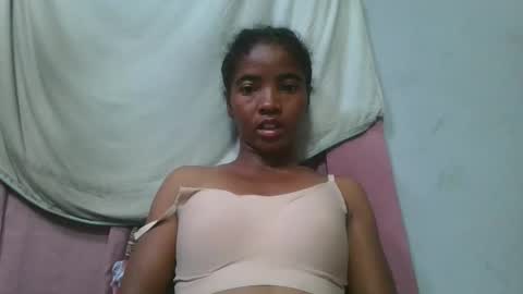 Snapshot of lydie856696 chatting on April 2026 07:09:01 PM lydie856696 online show from April 2026 07:09:01 PM