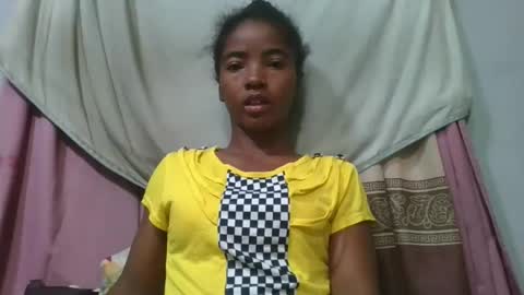 Snapshot of lydie856696 chatting on May 2026 02:38:01 AM lydie856696 online show from May 2026 02:38:01 AM