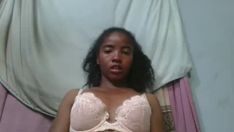 Snapshot of lydie856696 chatting on May 2026 03:01:01 AM lydie856696 online show from May 2026 03:01:01 AM