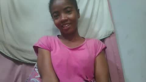 Snapshot of lydie856696 chatting on May 2026 04:52:01 AM lydie856696 online show from May 2026 04:52:01 AM