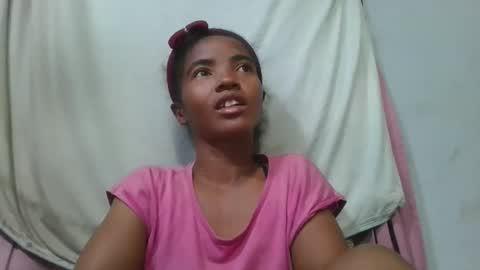 Snapshot of lydie856696 chatting on May 2026 08:44:02 AM lydie856696 online show from May 2026 08:44:02 AM