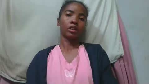 Snapshot of lydie856696 chatting on May 2026 02:28:01 AM lydie856696 online show from May 2026 02:28:01 AM