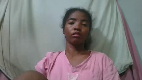 Snapshot of lydie856696 chatting on June 2026 07:04:02 PM lydie856696 online show from June 2026 07:04:02 PM