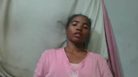 Snapshot of lydie856696 chatting on June 2026 03:07:02 PM lydie856696 online show from June 2026 03:07:02 PM
