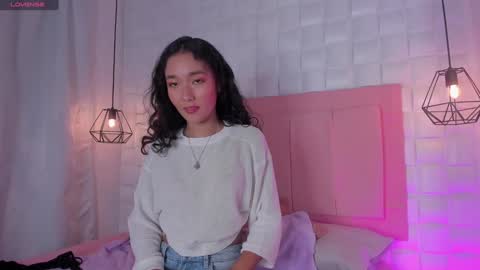 Lyhana Lee online show from January 2025 07:25:01 PM
