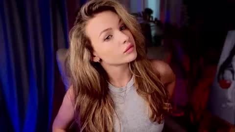 Snapshot of lykava chatting on October 2025 10:11:01 AM simply Eliza online show from October 2025 10:11:01 AM