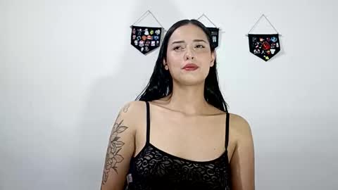 lyla online show from January 2026 02:25:02 AM