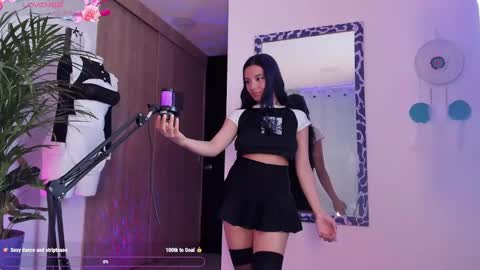 Snapshot of lylaheather chatting on January 2025 12:46:02 AM Sara online show from January 2025 12:46:02 AM