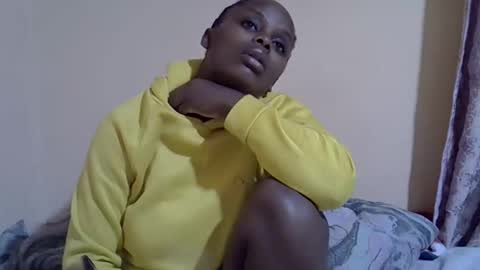 lyn_anna online show from September 2025 08:44:01 PM