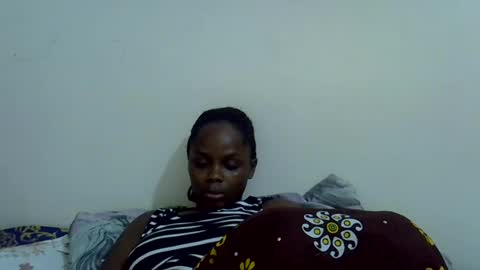 lyn_anna online show from June 2026 01:37:01 PM