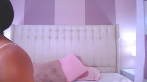 Lyn online show from January 2025 11:09:02 AM