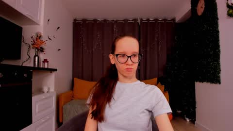 Sara online show from January 2025 04:07:01 PM