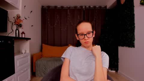 Sara online show from January 2025 01:15:01 AM