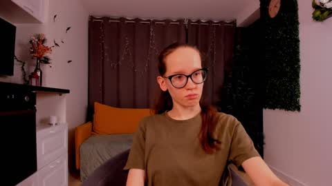 Sara online show from January 2025 10:17:02 PM