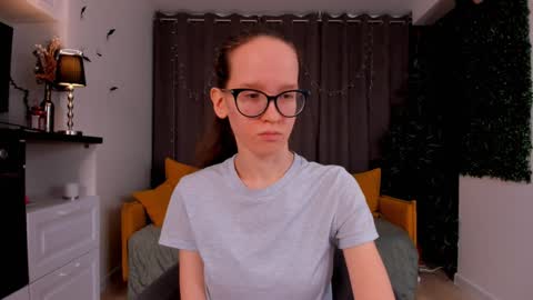 Sara online show from January 2025 07:28:01 PM