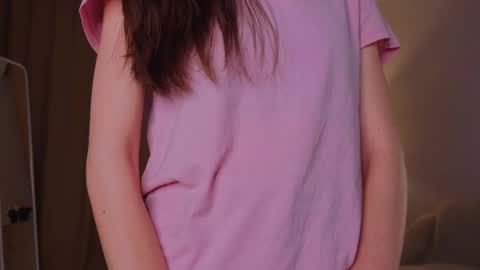 Sara online show from March 2026 02:04:02 AM