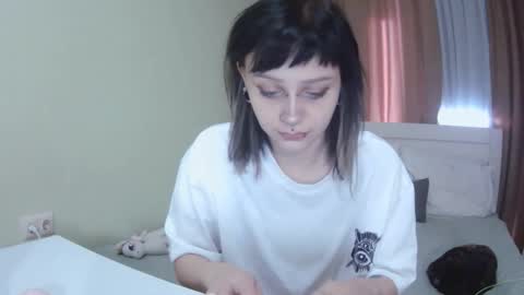 Kira online show from September 2025 10:28:01 AM