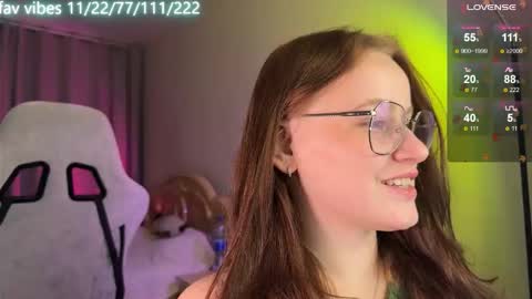 lynne_dawson online show from October 2025 05:11:01 PM