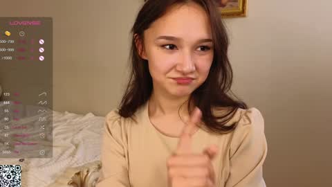 Lola online show from February 2025 05:26:02 PM