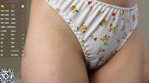 Lola online show from February 2025 08:34:01 PM