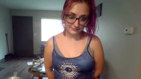 Snapshot of lynnkitten69000 chatting on April 2026 08:53:02 PM Lynn online show from April 2026 08:53:02 PM